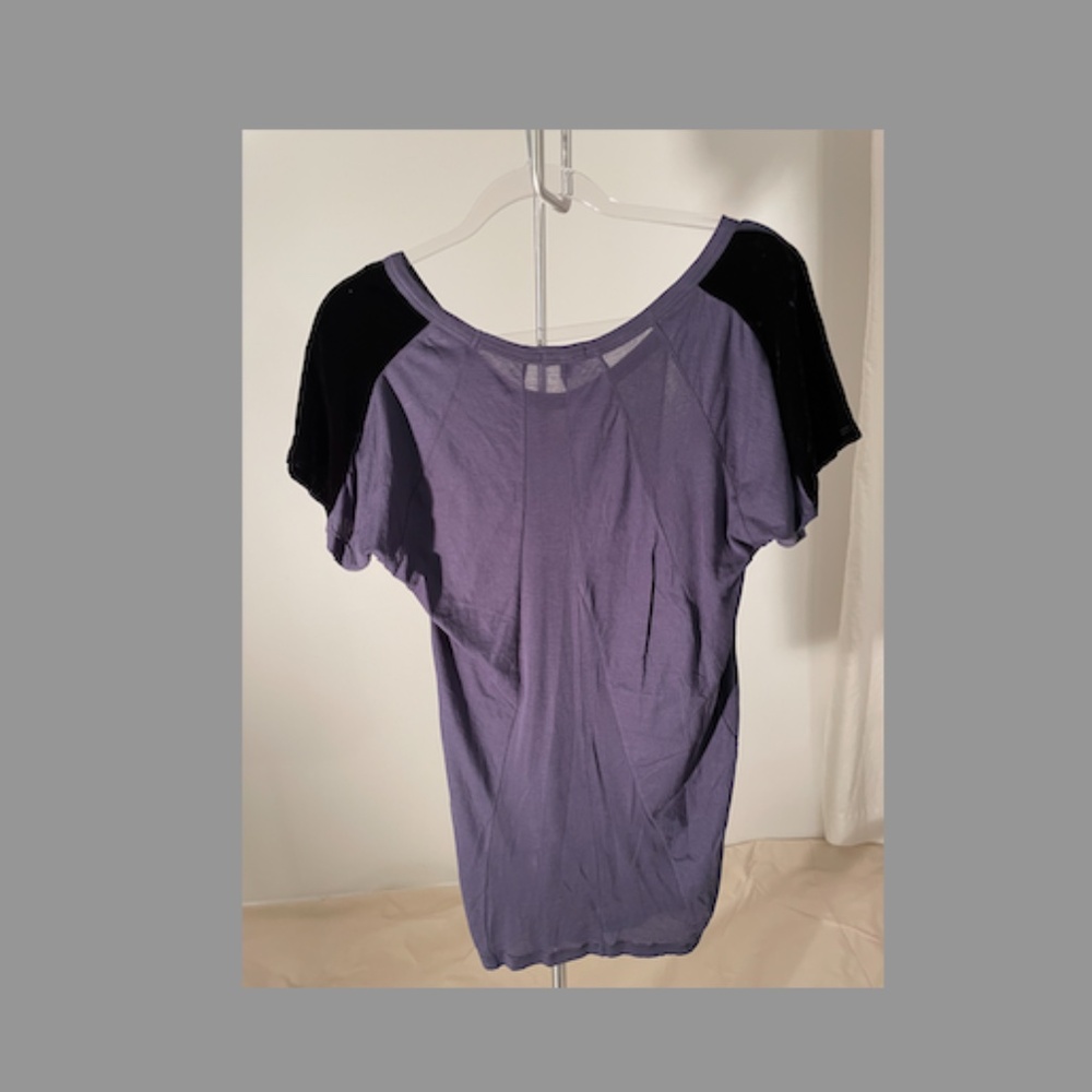 NWOT CLU Dress with black velvet shoulder/sleeves in blue